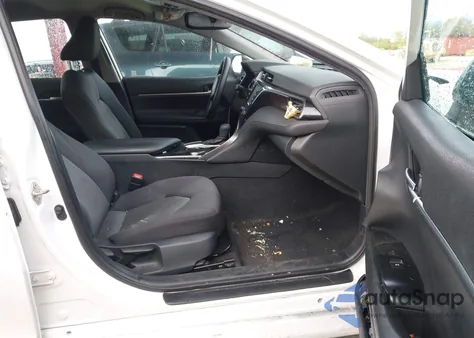 2019 Toyota Camry Le from USA, damaged, VIN 4T1B11HK5KU285707